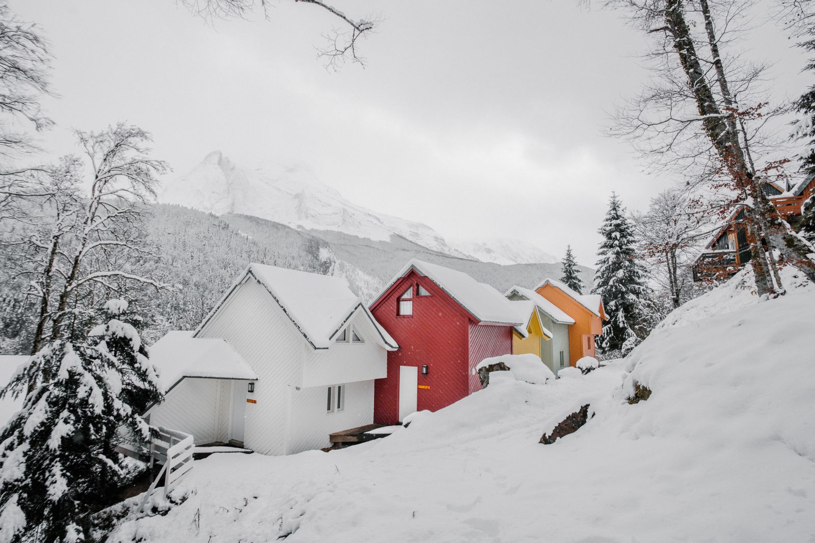 ISKÖ Chalets – Hötel - Une adresse cocooning à Gourette